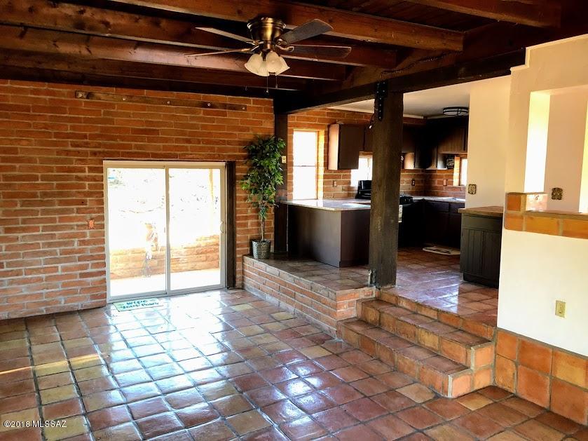 5809 South Pinto Road Tucson, AZ 85746 - Photo 13 of 36 Gallery Image 13