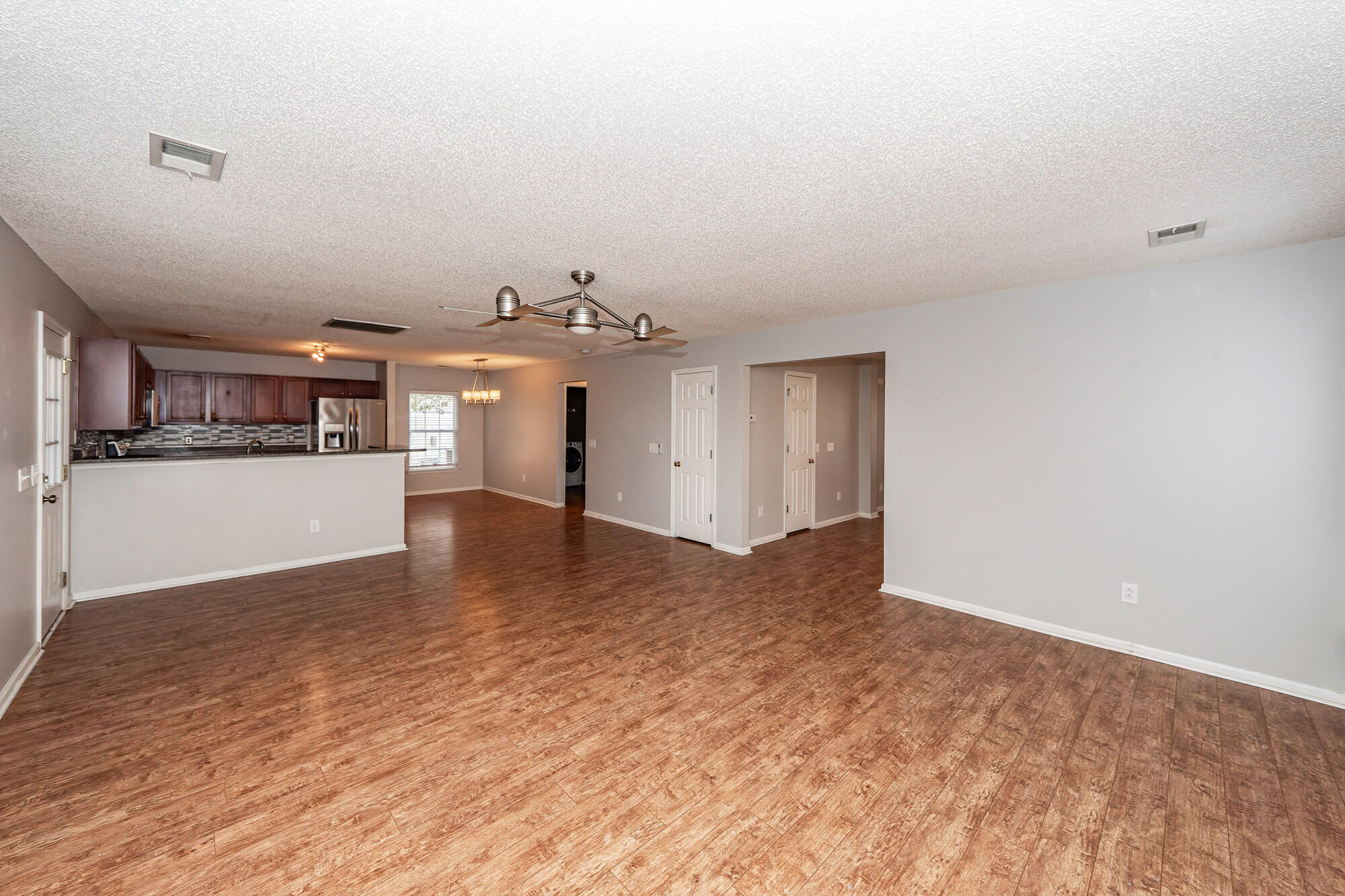 1118 Deerberry Road Hanahan, SC 29445 - Photo 17 of 52 16 (1)