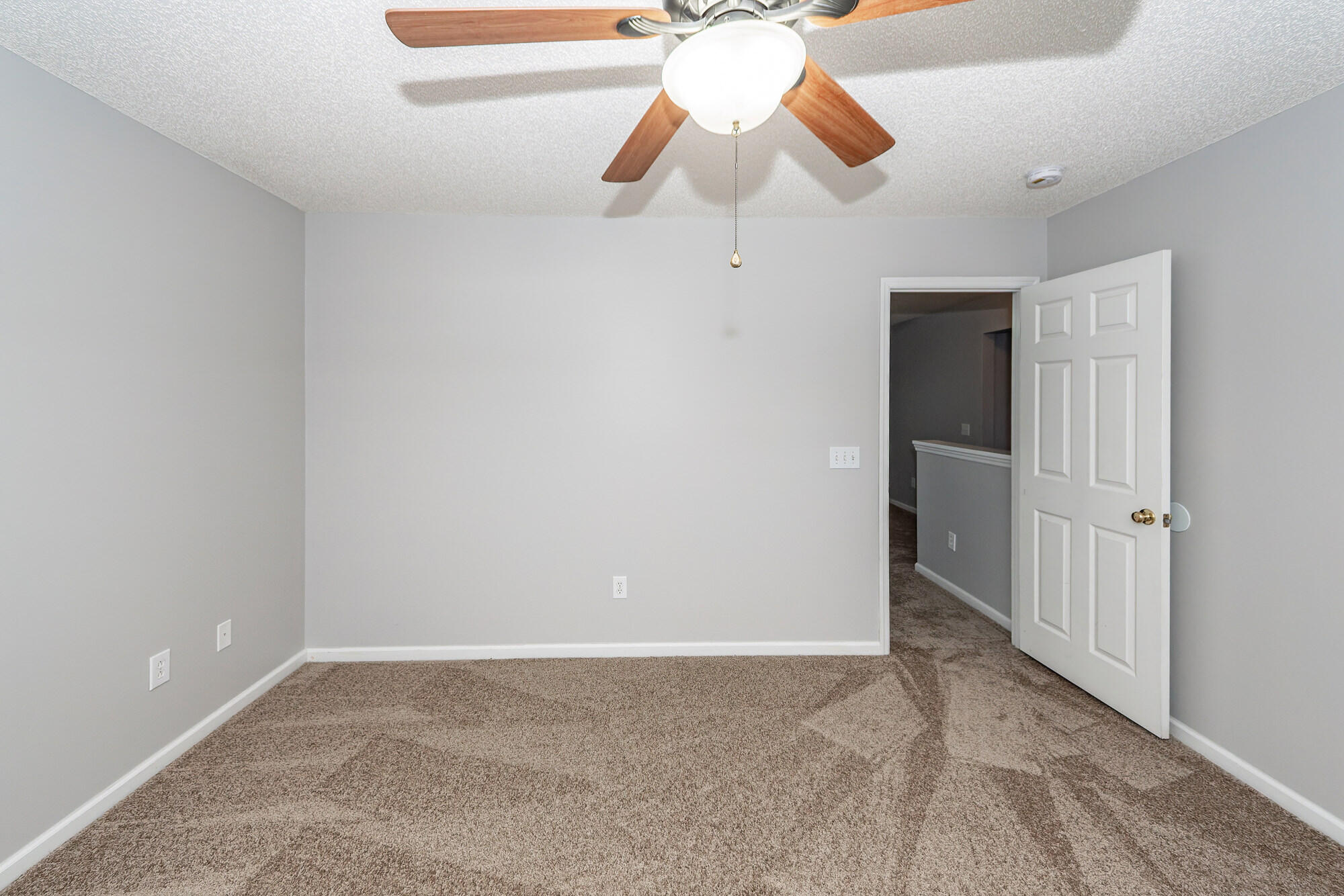 1118 Deerberry Road Hanahan, SC 29445 - Photo 31 of 52 36 (1)