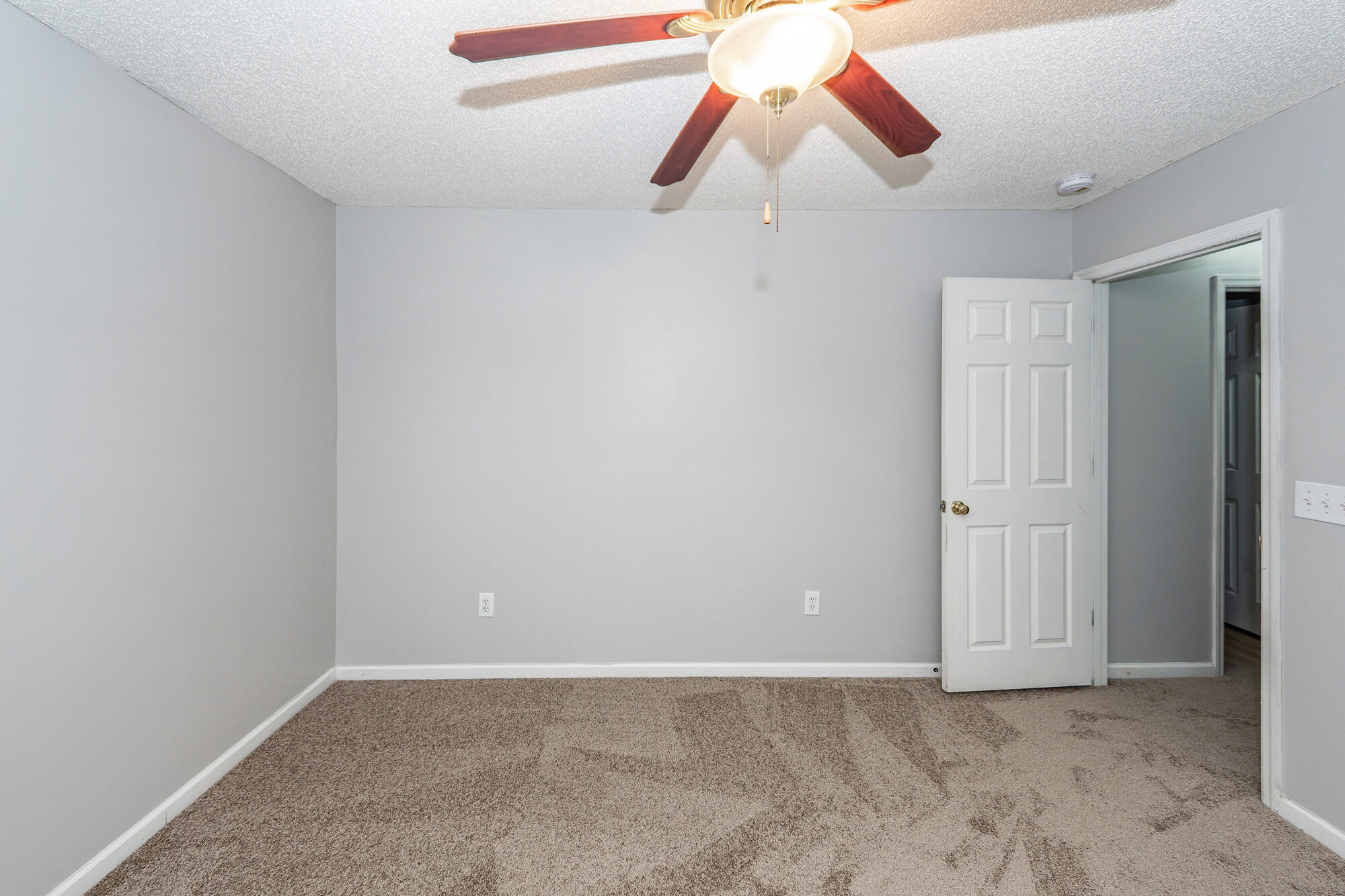 1118 Deerberry Road Hanahan, SC 29445 - Photo 34 of 52 39