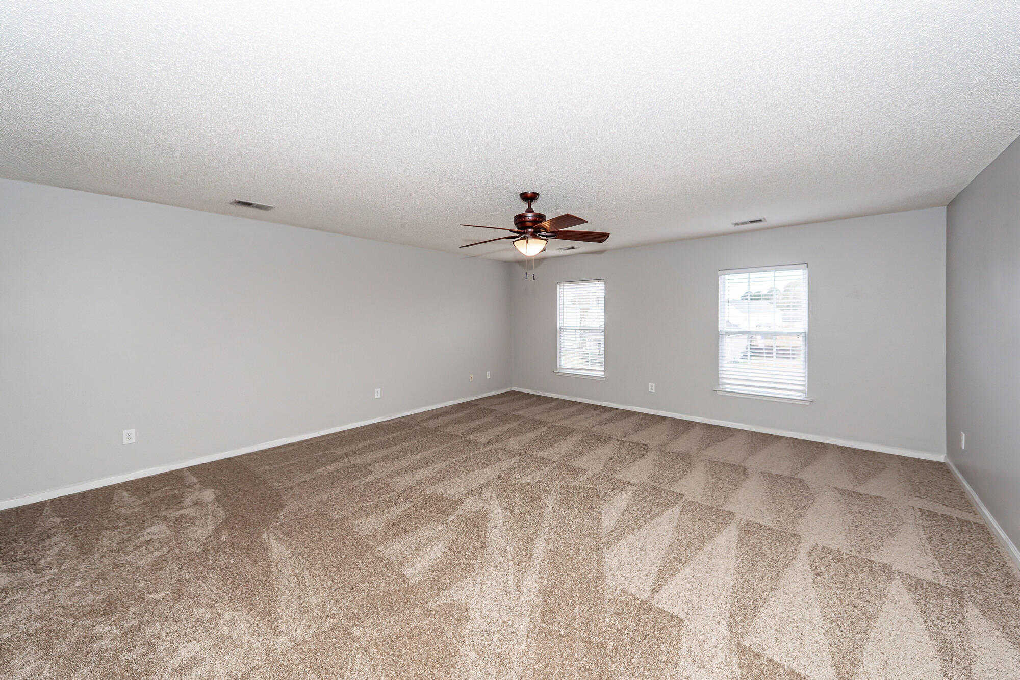 1118 Deerberry Road Hanahan, SC 29445 - Photo 39 of 52 44 (1)