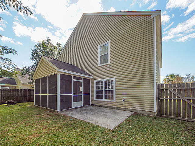 1118 Deerberry Road Hanahan, SC 29445 - Photo 48 of 52 44