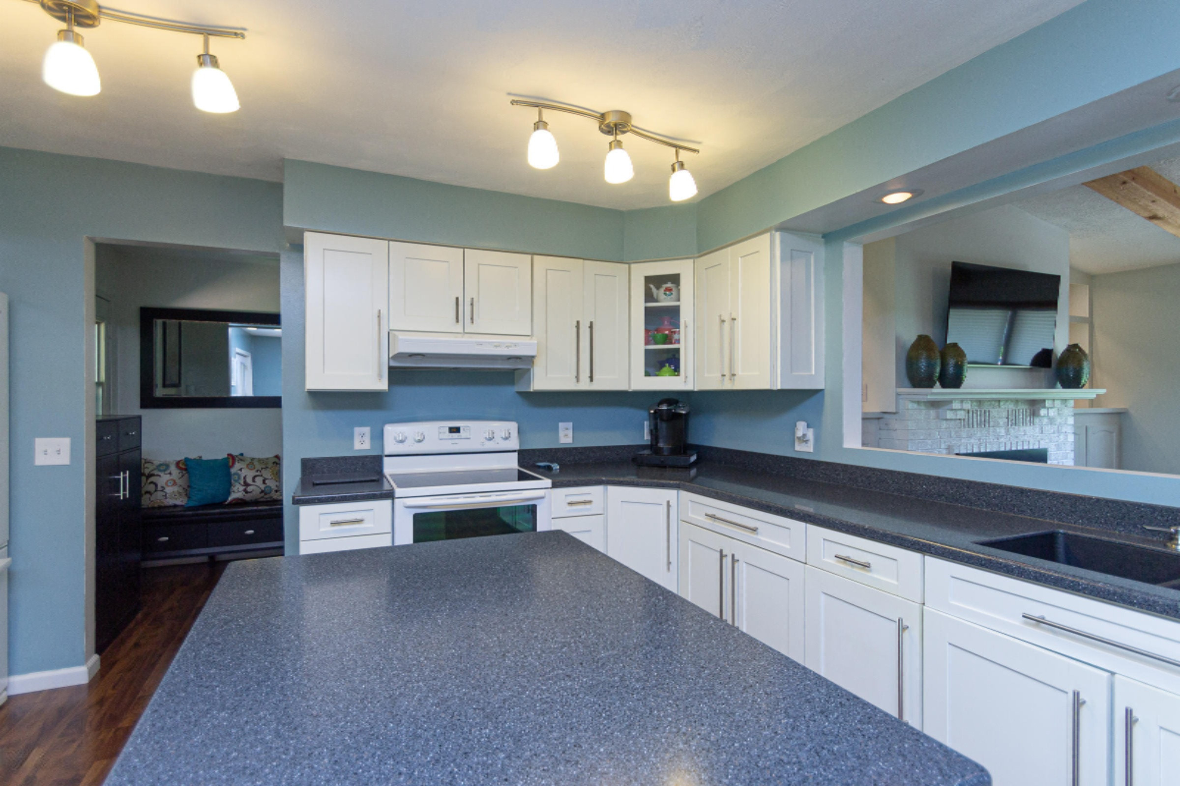 56820 Chippewa Drive Three Rivers, MI 49093 - Photo 8 of 33 56820 Chippewa Dr-108