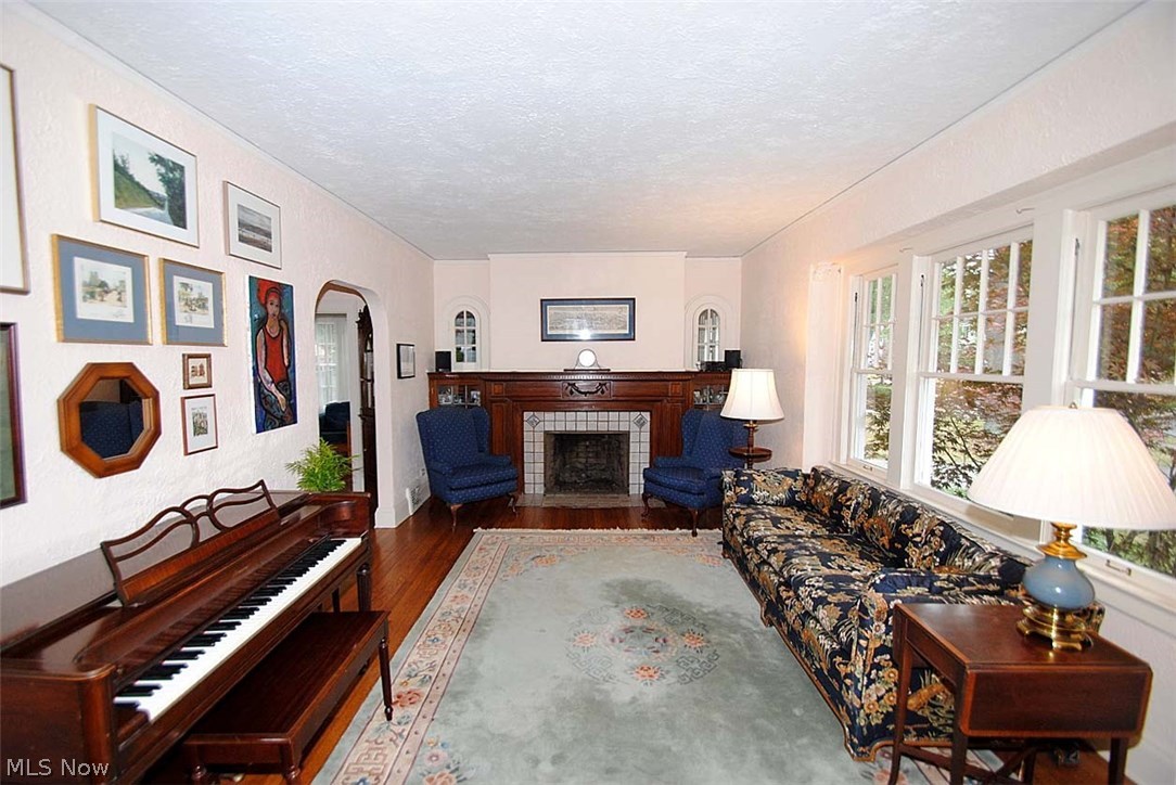 3300 Avalon Road Cleveland, OH 44120 - Photo 3 of 25 Gallery Image 3