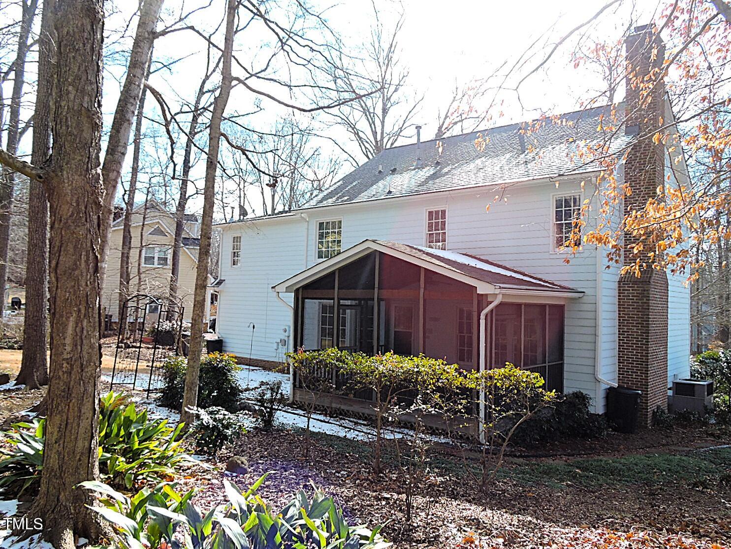 1 Danforth Place Durham, NC 27712 - Photo 29 of 32 29 Back of home 2