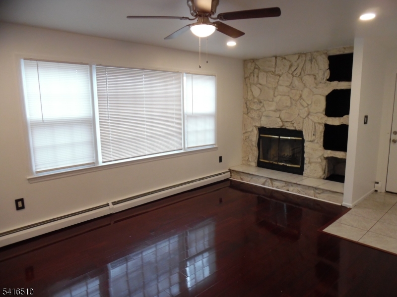 244 Manalapan Road Spotswood, NJ 08884 - Photo 11 of 16