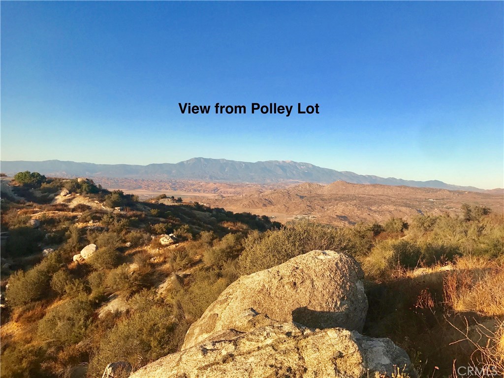 21 Polley Street Nuevo, CA 92567 - Photo 15 of 22 a view of a sky from a city