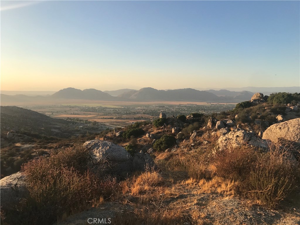 21 Polley Street Nuevo, CA 92567 - Photo 19 of 22 a view of mountain with sitting area