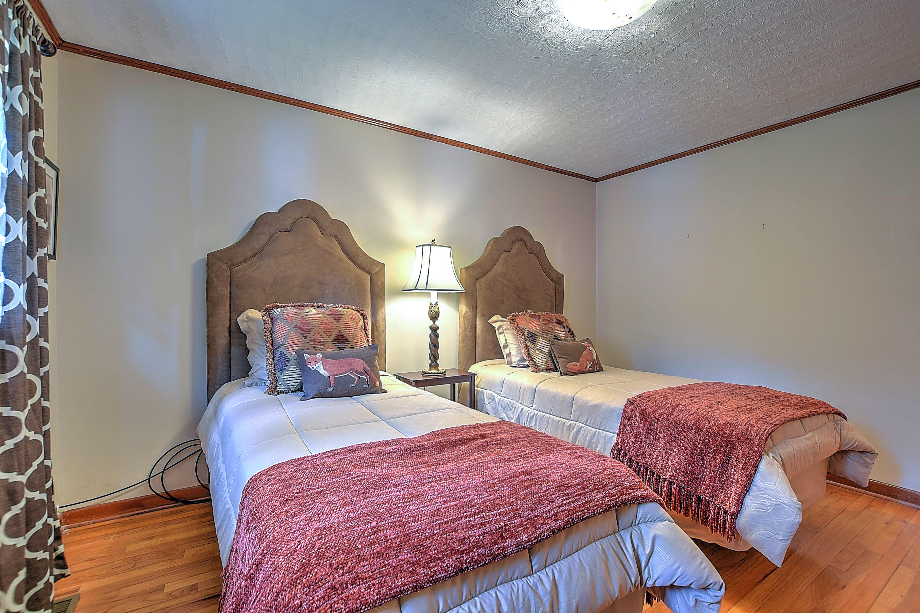 105 Hidden Valley Road Bristol, TN 37620 - Photo 23 of 44 105 HIDDEN VALLEY-24