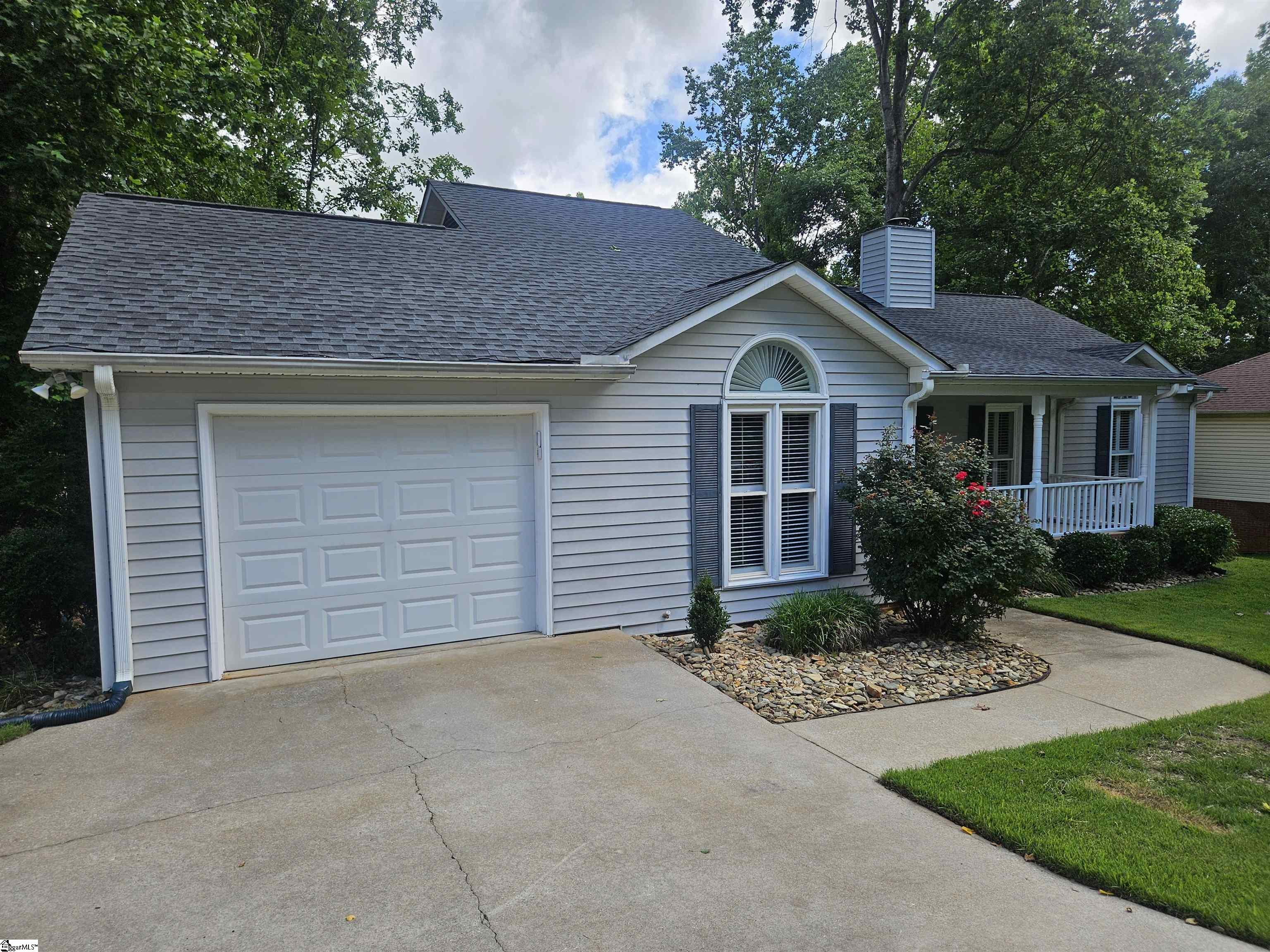 803 Dillard Road Greer, SC 29650 - Photo 27 of 33