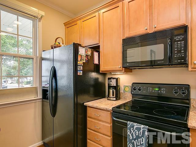 8518 Micollet Court Raleigh, NC 27613 - Photo 10 of 19