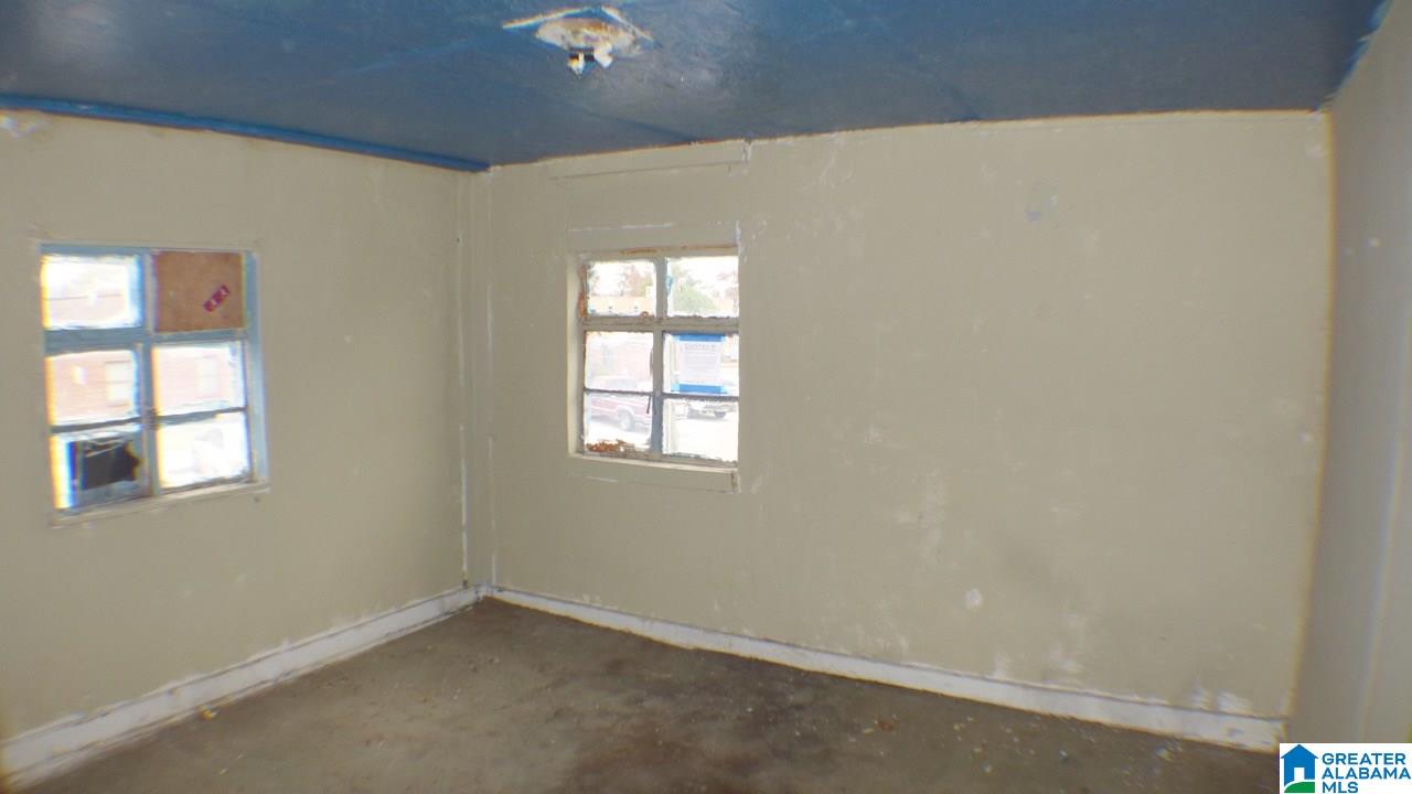 546 55th Street Fairfield, AL 35064 - Photo 8 of 10