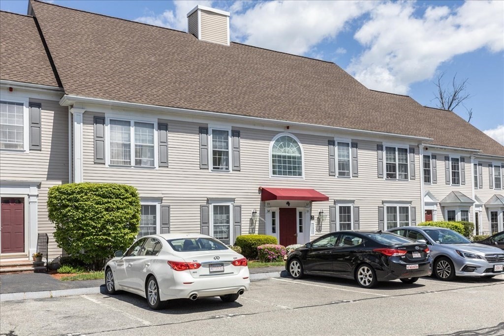 36 Cambridge Road, Unit 35 Woburn, MA 01801 - Photo 1 of 29 Gallery Image 1