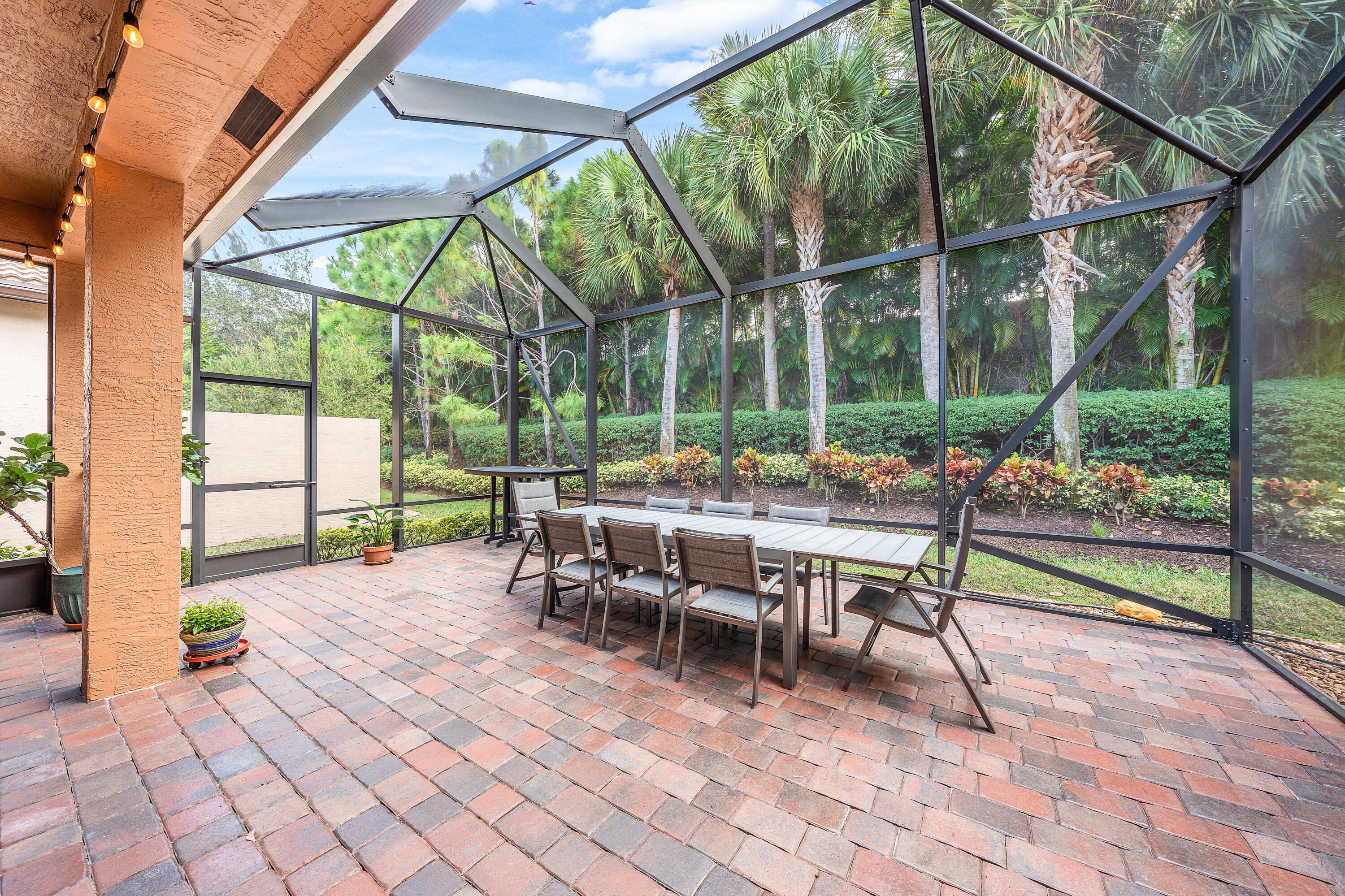 11639 Dawson Range Road Boynton Beach, FL 33473 - Photo 33 of 75 Extended Patio With "Birdcage" Screen
