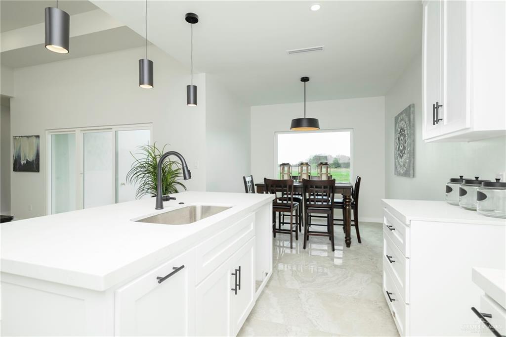 21148 Breedlove Road Harlingen, TX 78550 - Photo 11 of 29