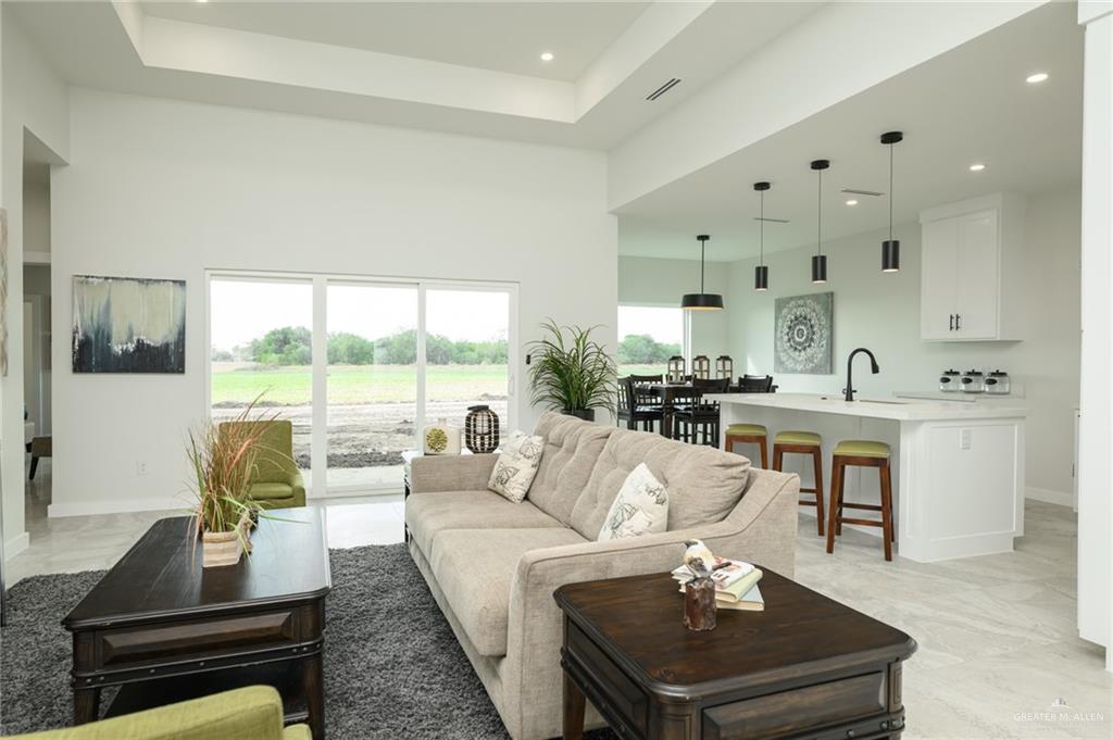 21148 Breedlove Road Harlingen, TX 78550 - Photo 2 of 29