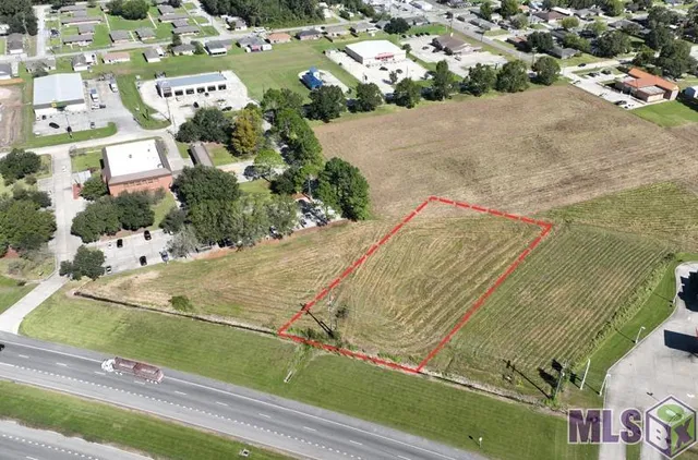 $125,000 | 1116 Highway 90, Patterson, LA 70392