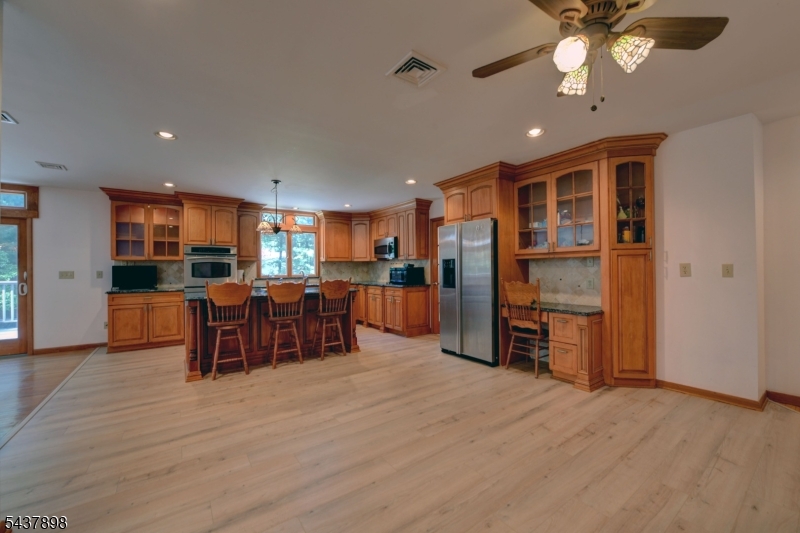 34 Knoll Road Wayne, NJ 07470 - Photo 12 of 50
