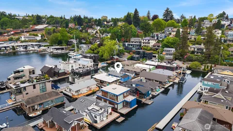 $749,950 | 2818 Boyer Avenue East, Unit 6, Seattle, WA 98102