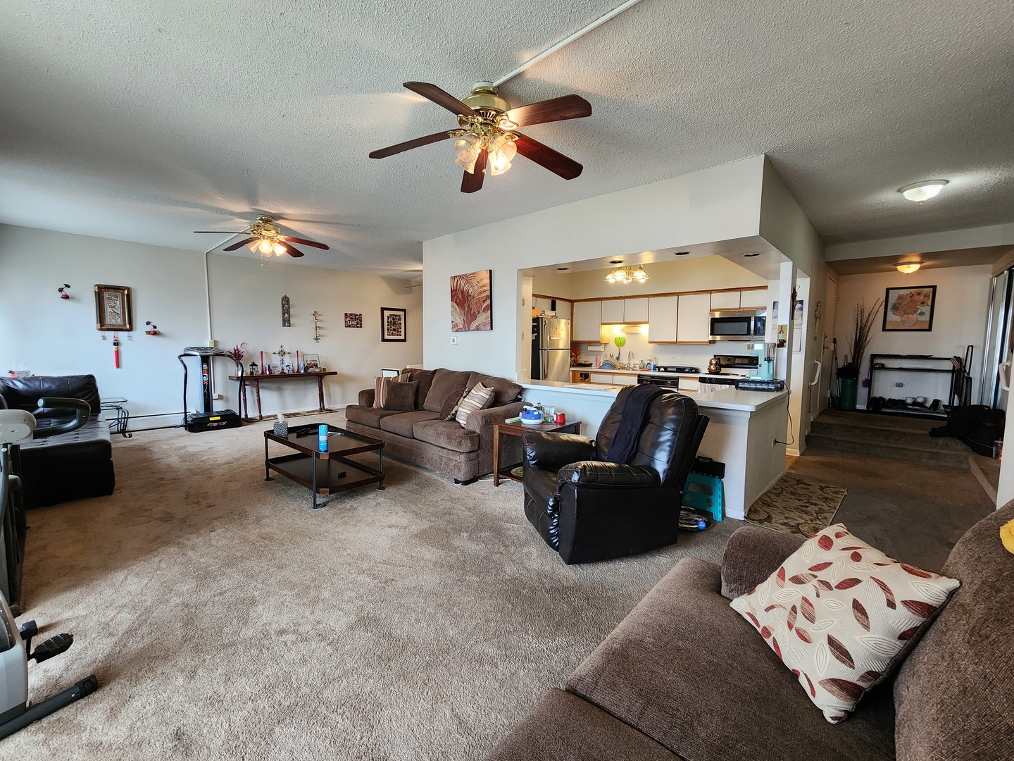 8815 West Golf Road, Unit 1I Niles, IL 60714 - Photo 18 of 27 Gallery Image 18