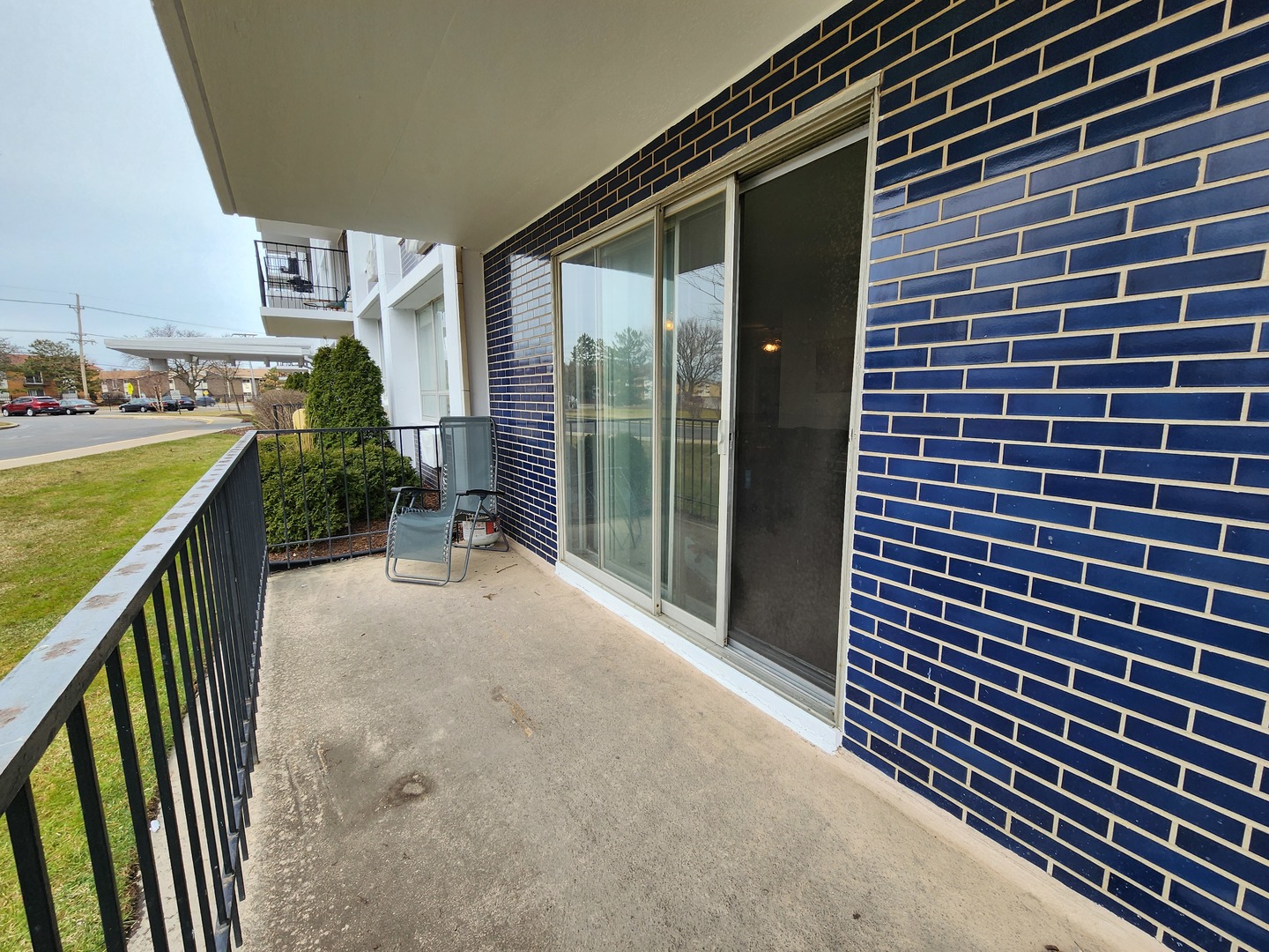 8815 West Golf Road, Unit 1I Niles, IL 60714 - Photo 26 of 27 Gallery Image 26