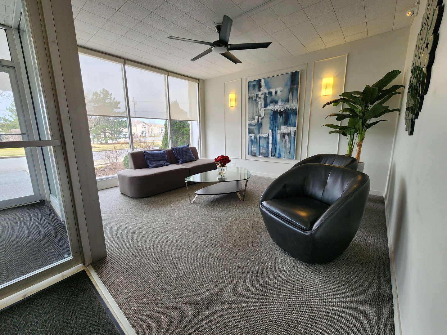 8815 West Golf Road, Unit 1I Niles, IL 60714 - Photo 4 of 27 Gallery Image 4