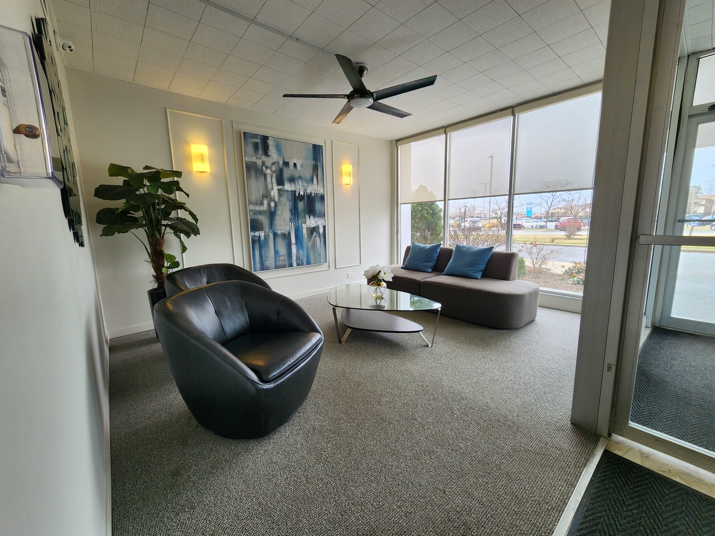 8815 West Golf Road, Unit 1I Niles, IL 60714 - Photo 5 of 27 Gallery Image 5
