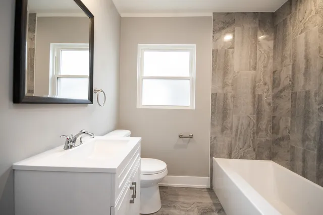 $298,900 | 8318 South Blackstone Avenue, Chicago, IL 60619