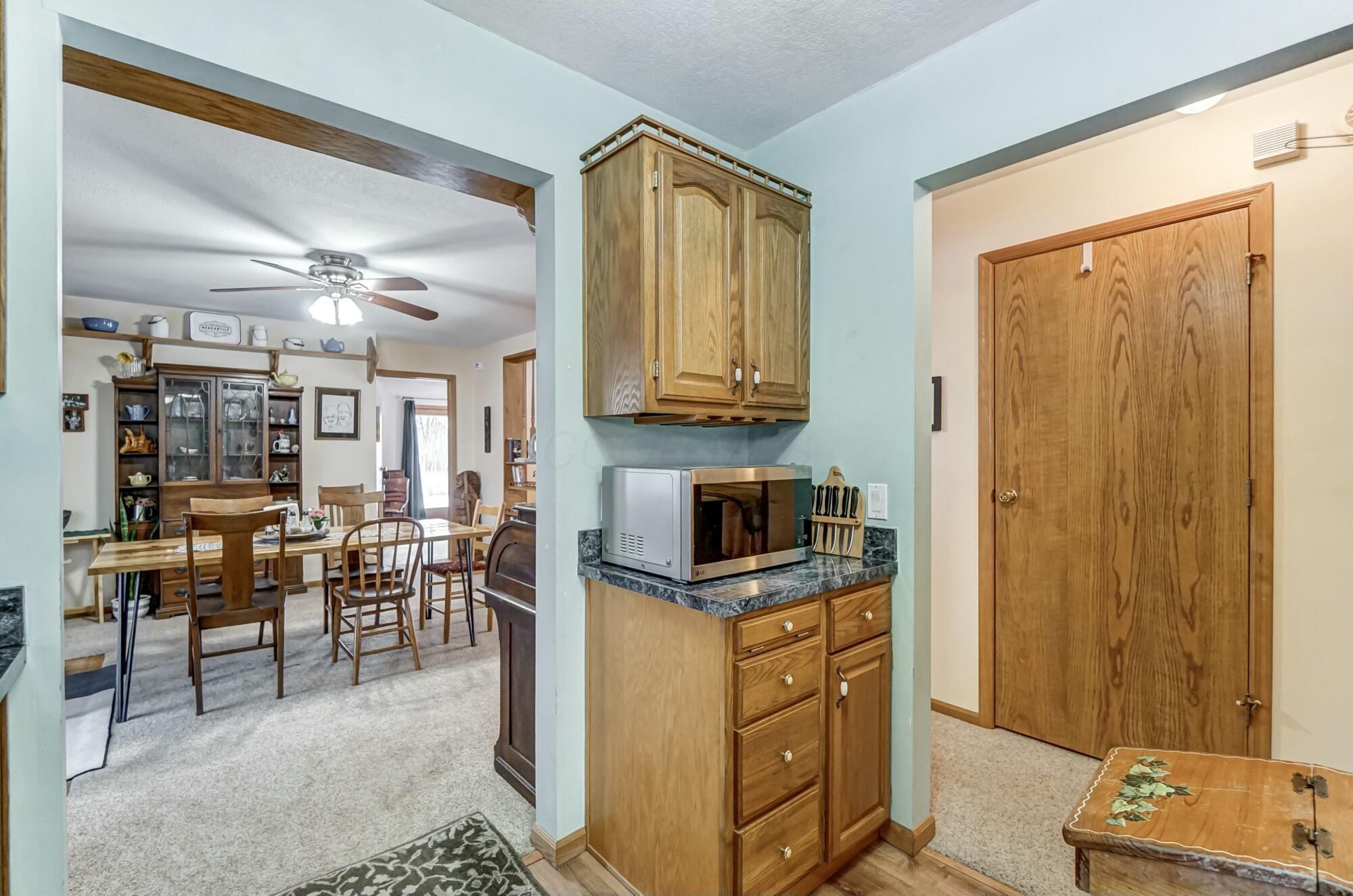 2551 Rome Corners Road Galena, OH 43021 - Photo 17 of 65 KITCHEN