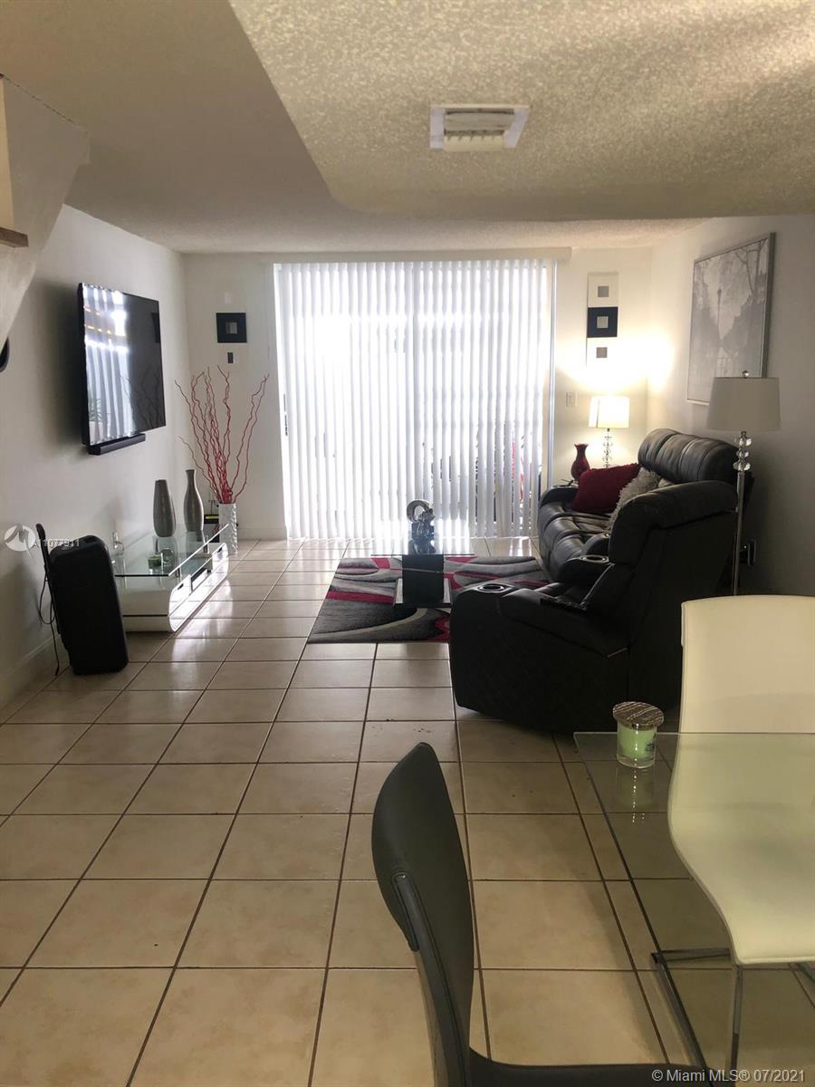 3895 West 9th Way, Unit 14 Hialeah, FL 33012 - Photo 3 of 15