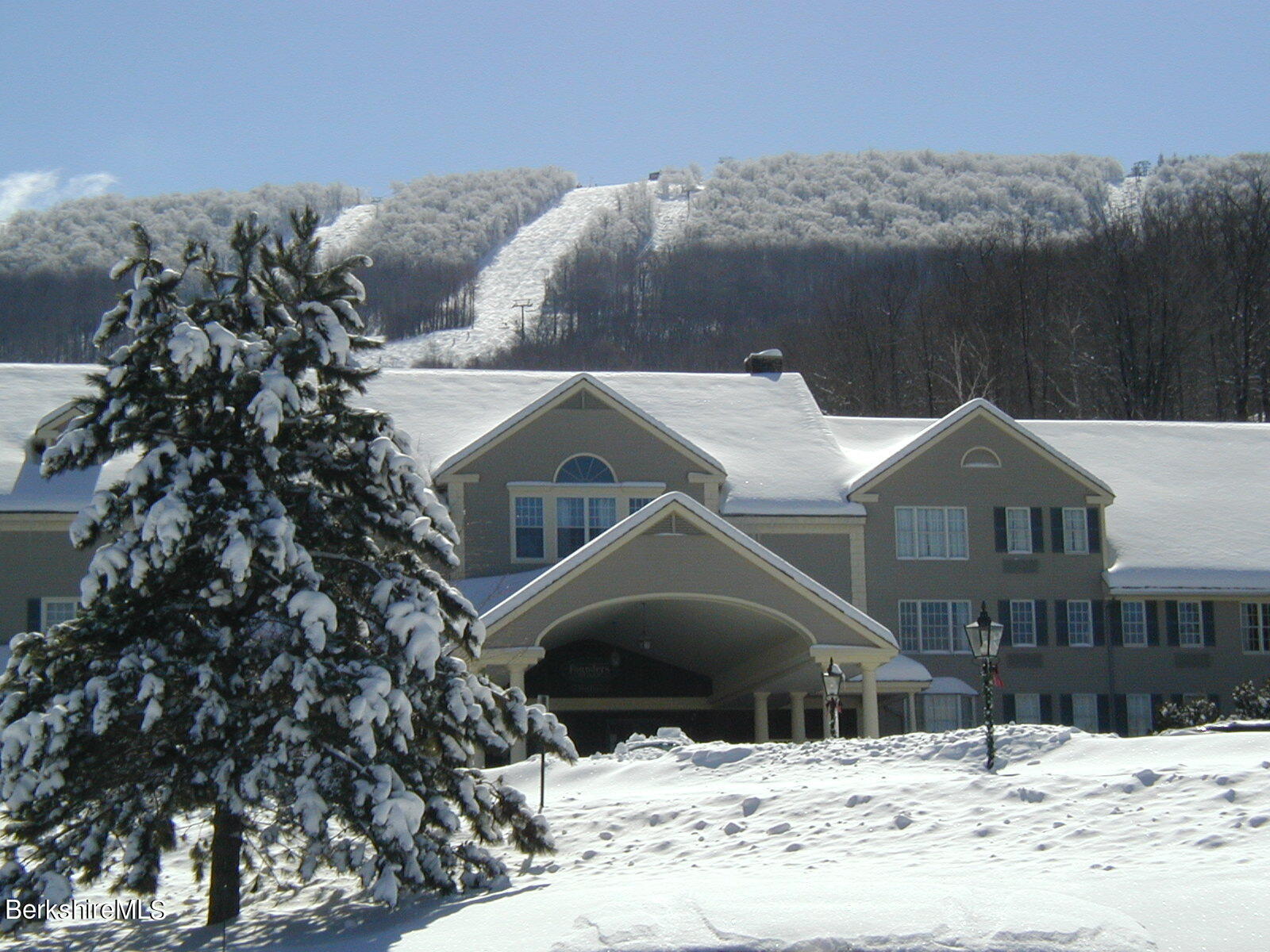37 Corey Road, Unit 410 Hancock, MA 01237 - Photo 1 of 11 Country Inn at Jiminy Peak