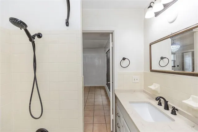 a view of a entryway