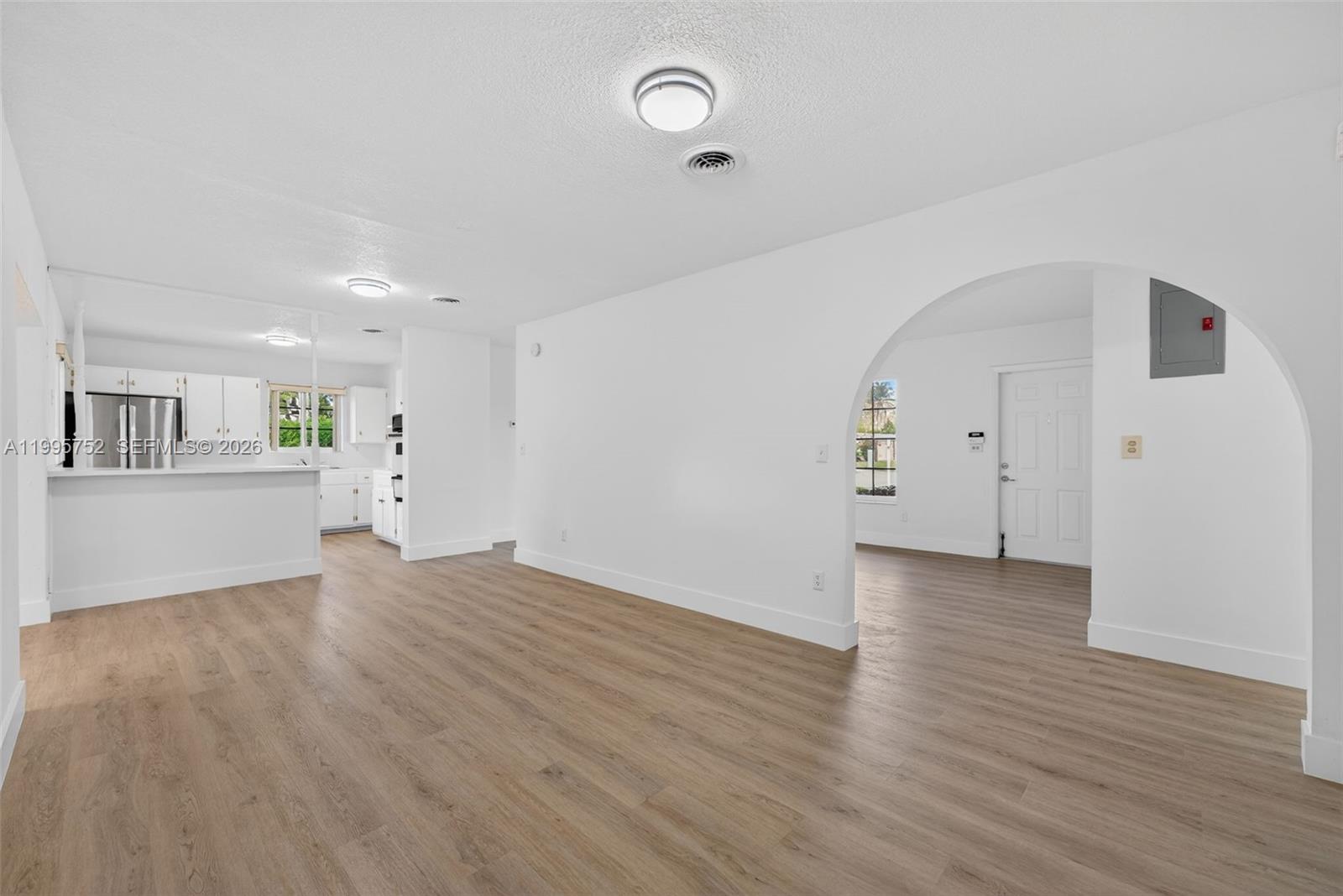 11190 Southwest 57th Street Miami, FL 33173 - Photo 15 of 38