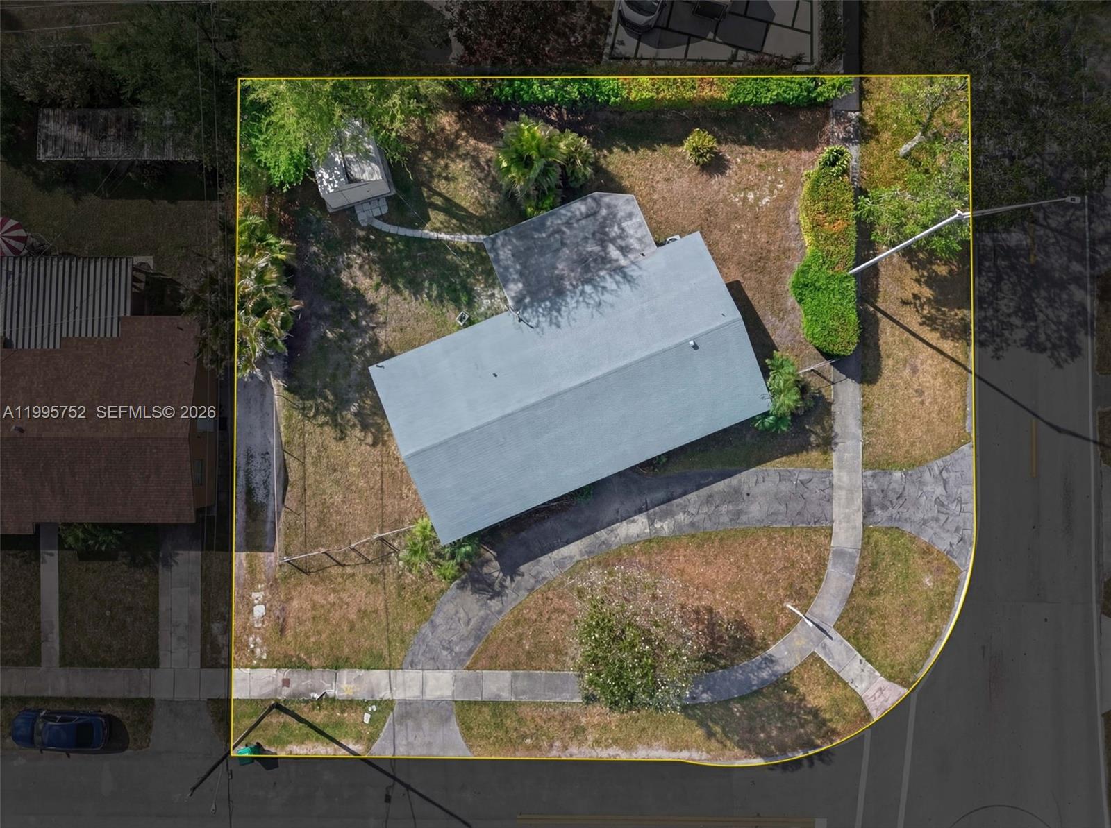 11190 Southwest 57th Street Miami, FL 33173 - Photo 7 of 38