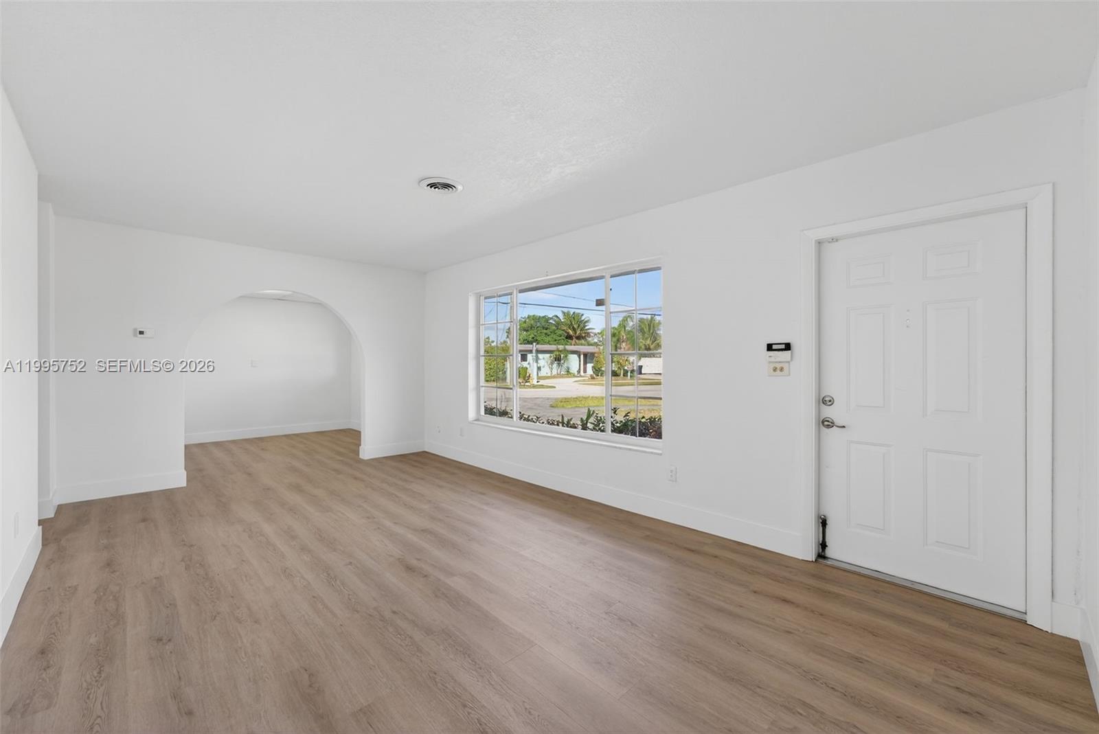 11190 Southwest 57th Street Miami, FL 33173 - Photo 10 of 38