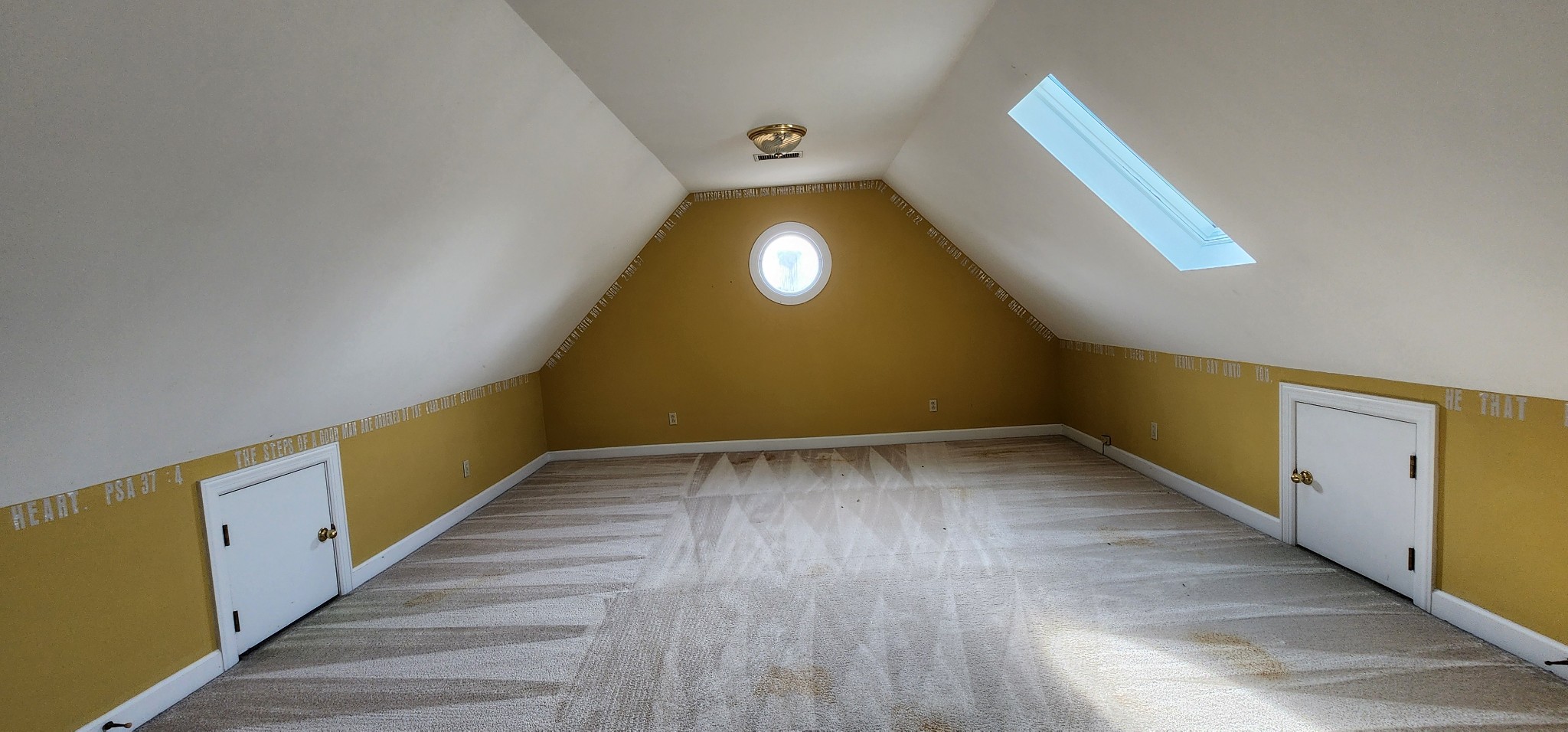 1128 Fairways Lebanon, TN 37087 - Photo 41 of 48 a view of a hallway with wooden floor