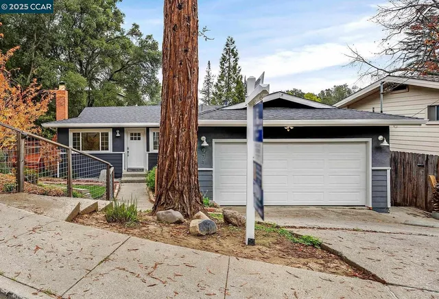 $699,000 | 971 West Green Street, Martinez, CA 94553