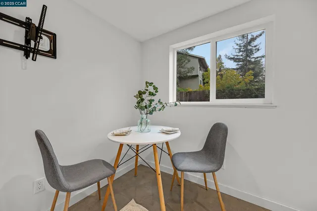 $699,000 | 971 West Green Street, Martinez, CA 94553