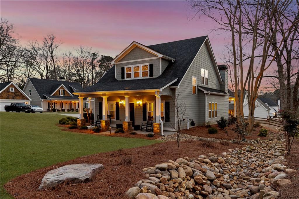 40 East 2nd Street Newnan, GA 30263 - Photo 4 of 58