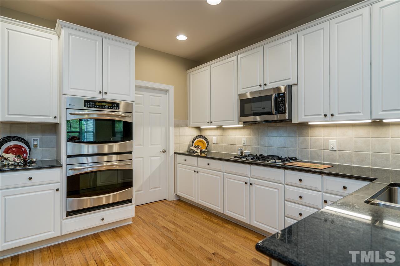 11508 Helmond Way Raleigh, NC 27617 - Photo 7 of 27 Gallery Image 7
