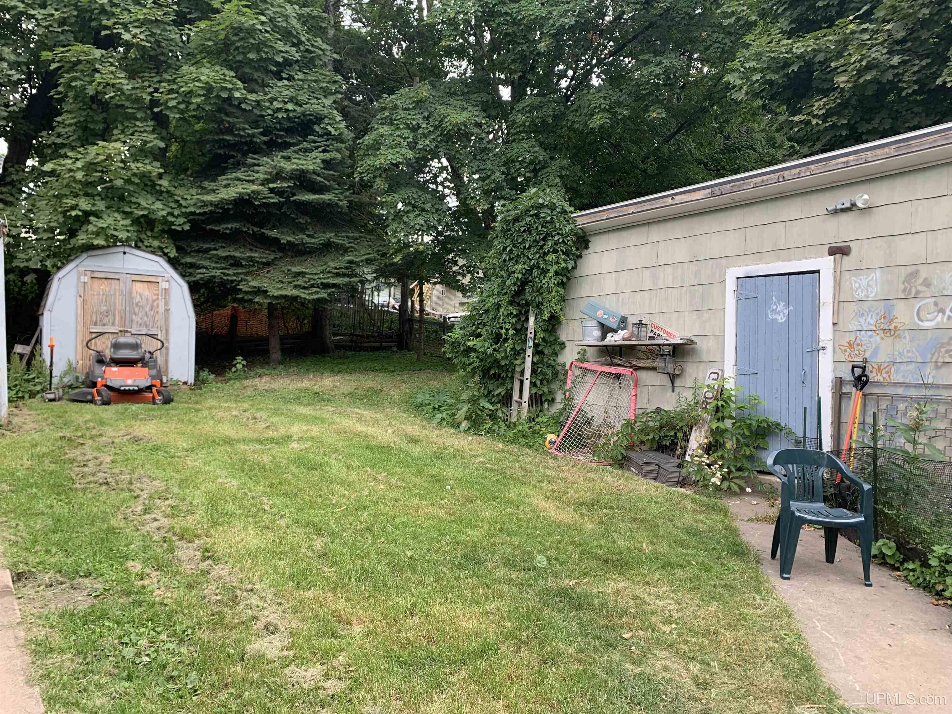513 West Spring Street Marquette, MI 49855 - Photo 33 of 40
