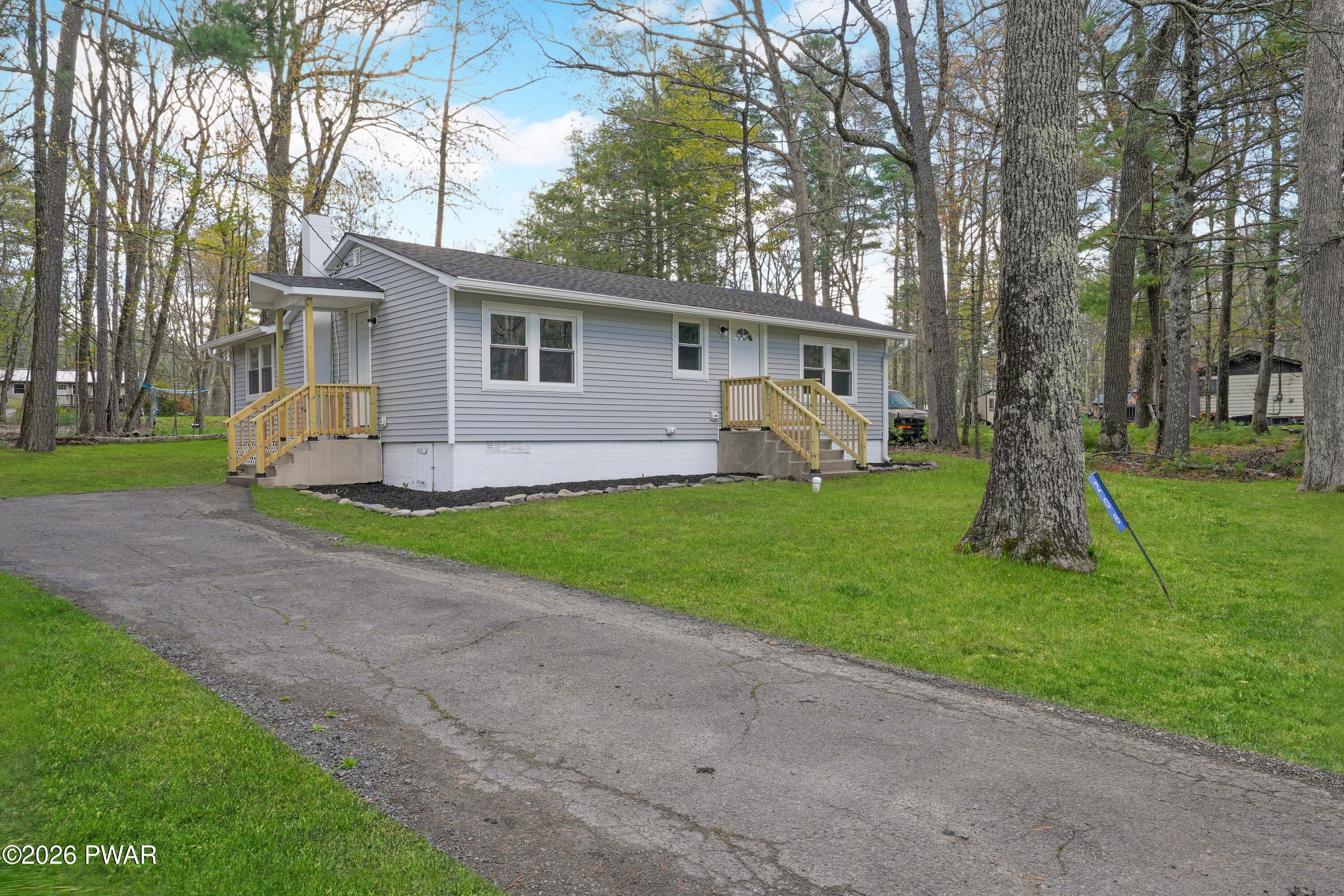 208 Doolan Road Dingmans Ferry, PA 18328 - Photo 2 of 22