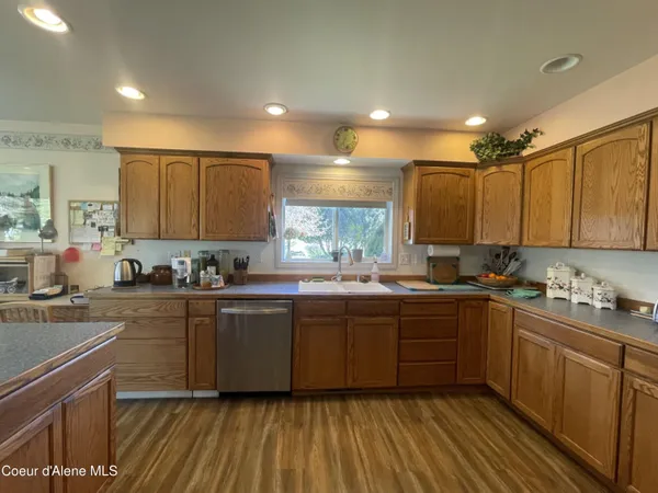 $775,000 | 391 Blue Sky Road, Bonners Ferry, ID 83805