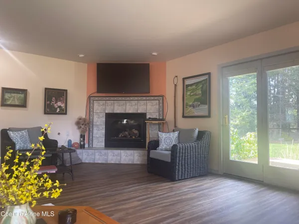 $775,000 | 391 Blue Sky Road, Bonners Ferry, ID 83805