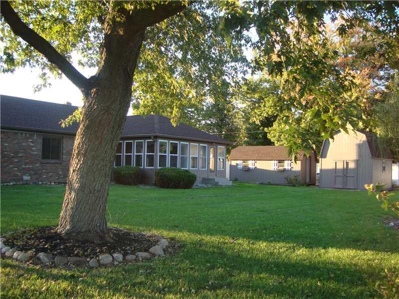 4119 Graham Road Whiteland, IN 46184 - Photo 5 of 23 Gallery Image 5