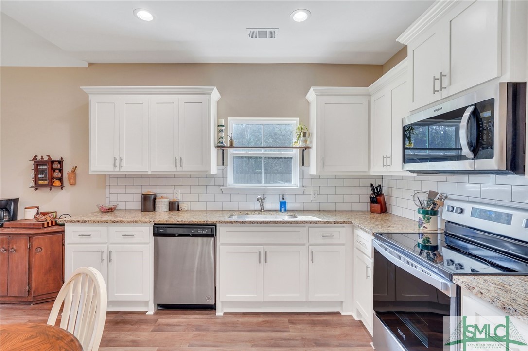 123 Circle Road Midway, GA 31320 - Photo 17 of 50