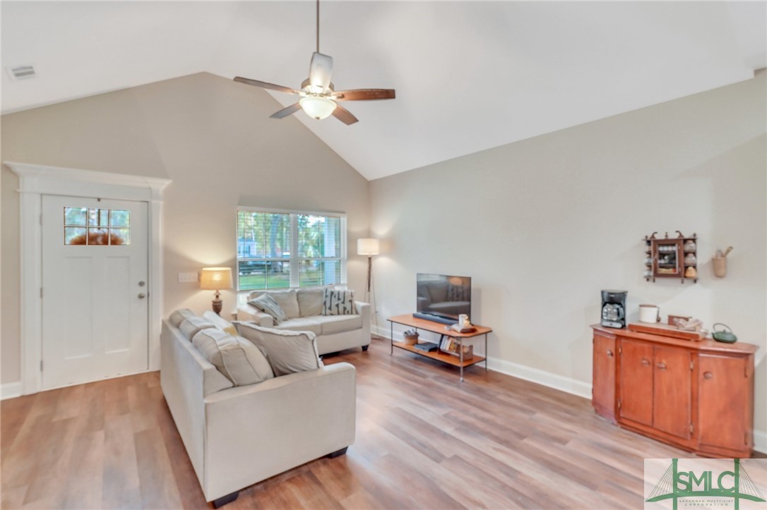 123 Circle Road Midway, GA 31320 - Photo 7 of 50