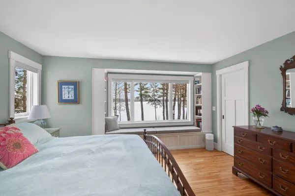 $1,695,000 | 17 Heron Cove Road, Jefferson, ME 04348