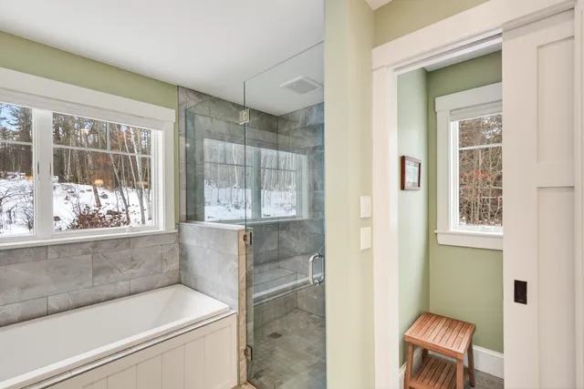 $1,695,000 | 17 Heron Cove Road, Jefferson, ME 04348