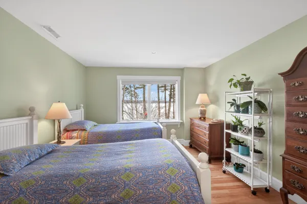 $1,695,000 | 17 Heron Cove Road, Jefferson, ME 04348